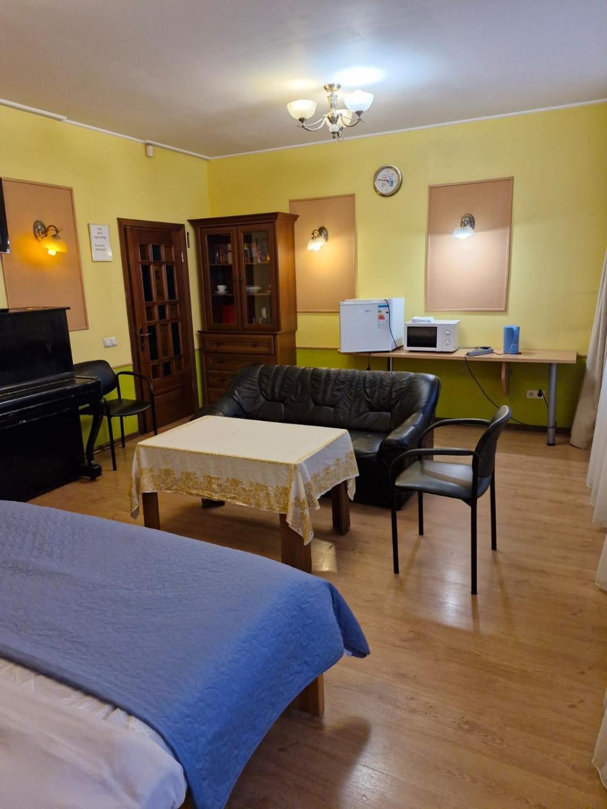 Apartament Erfolg 12 陶格夫匹尔斯 外观 照片