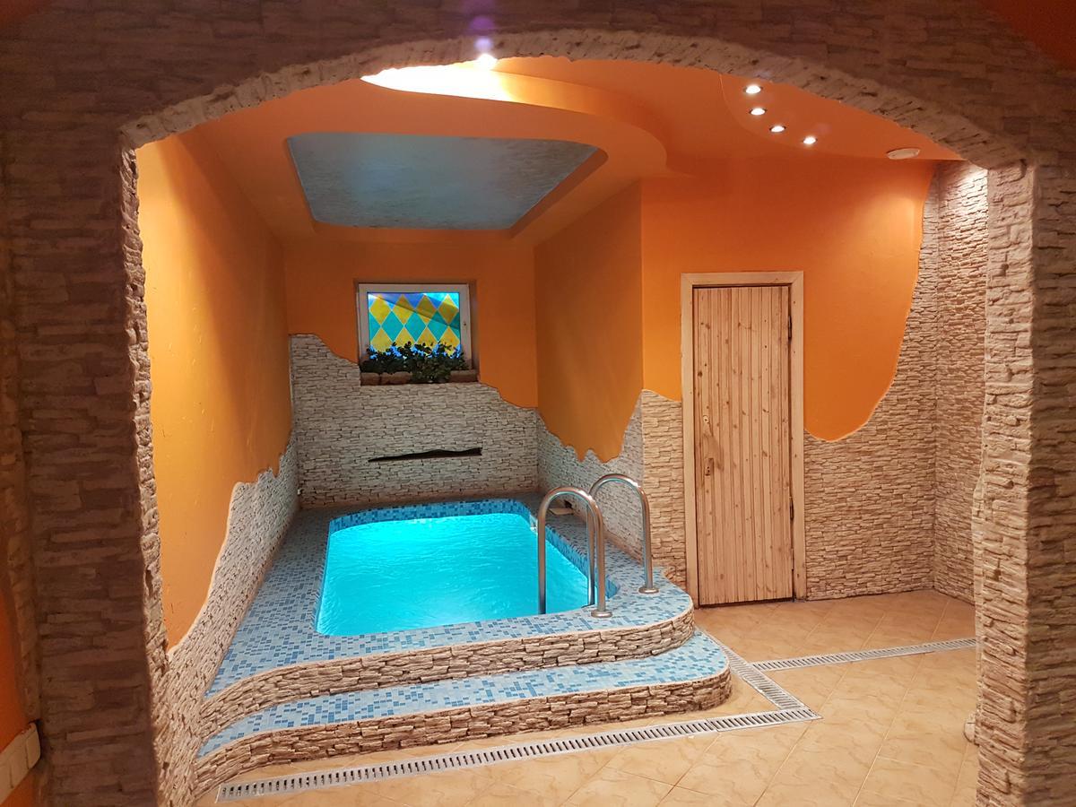 Apartament Erfolg 12 陶格夫匹尔斯 外观 照片