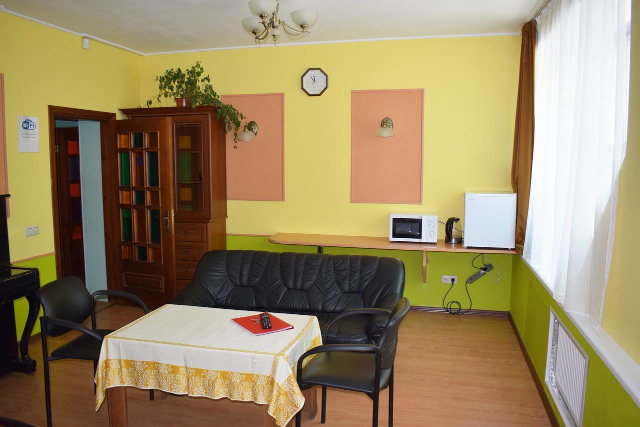 Apartament Erfolg 12 陶格夫匹尔斯 外观 照片