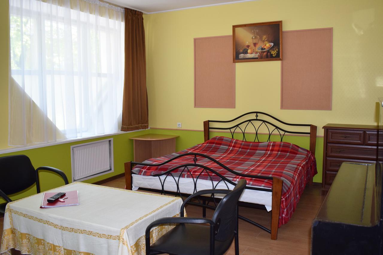 Apartament Erfolg 12 陶格夫匹尔斯 外观 照片