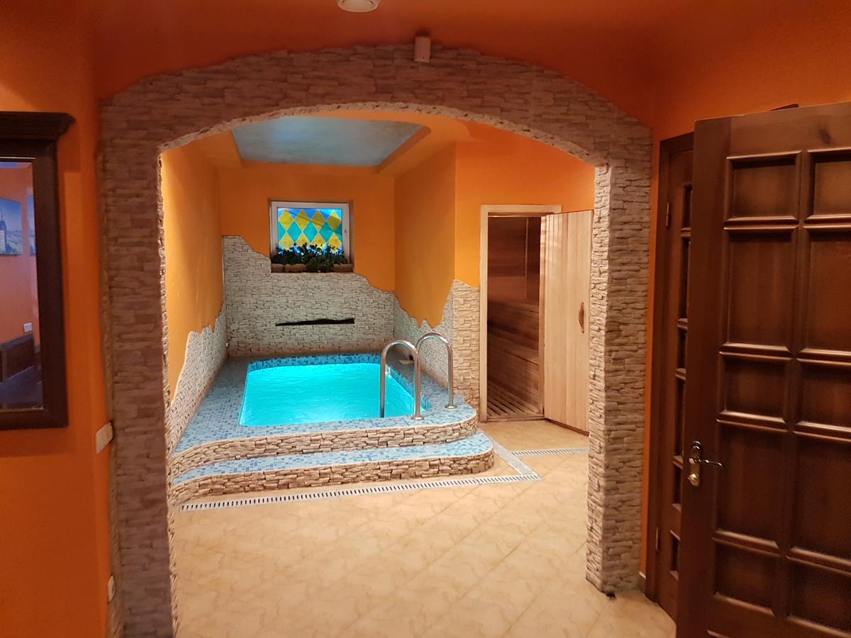 Apartament Erfolg 12 陶格夫匹尔斯 外观 照片